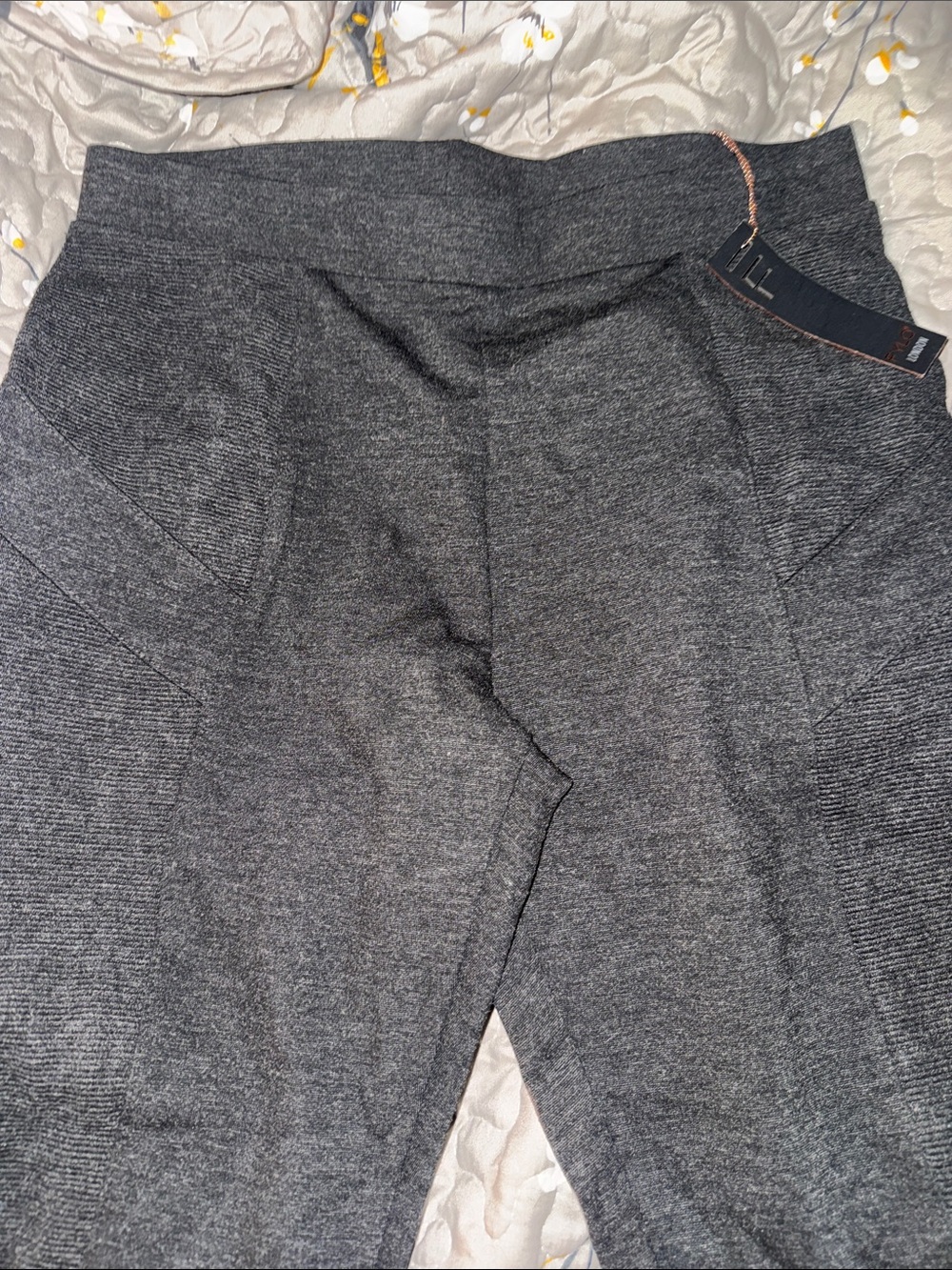FYLO Charcoal Ribbed Knit Leggings - Picture 3 of 4